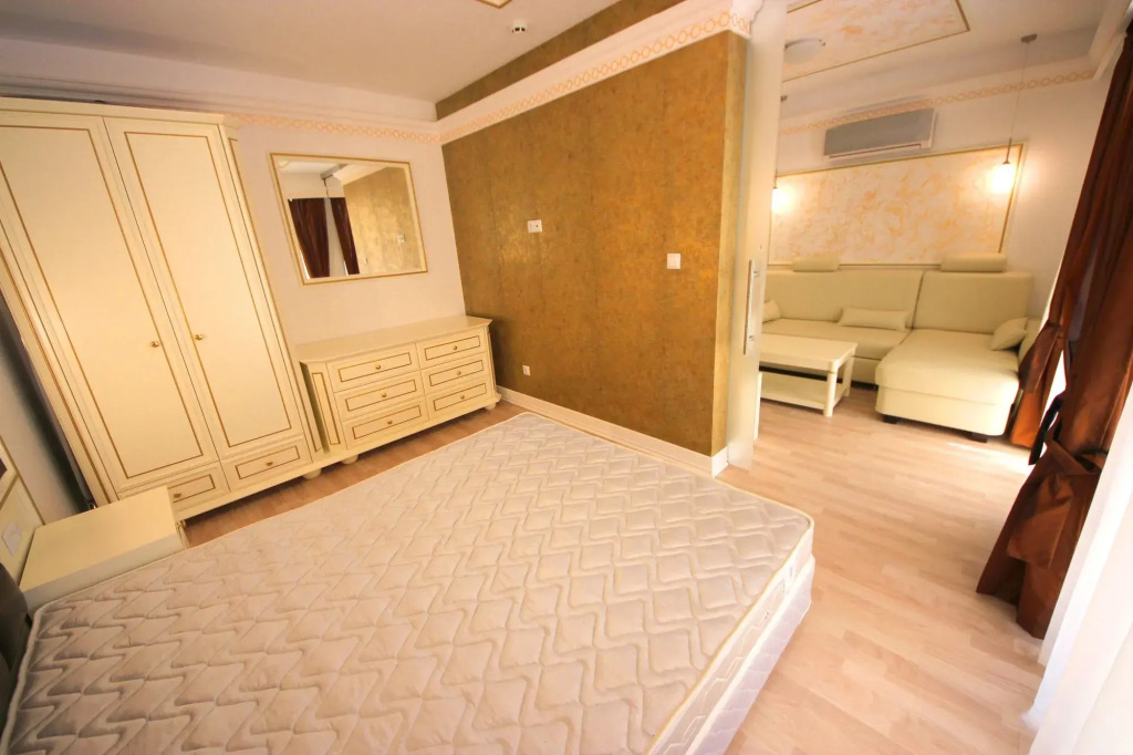 Golden Rainbow apartments