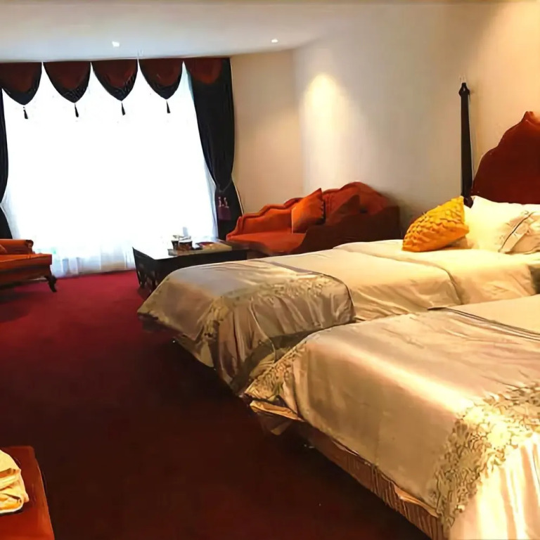Gene Hotel