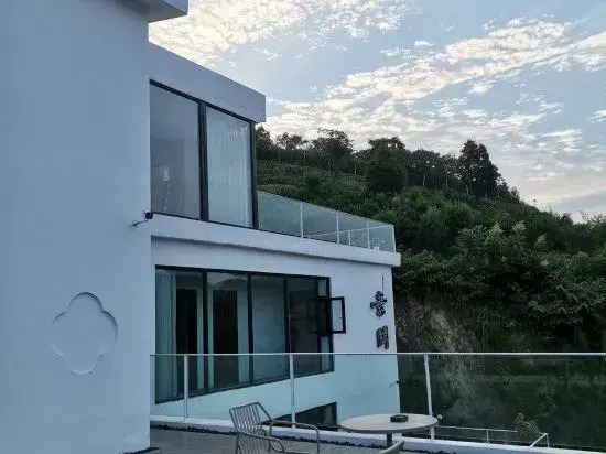 Wudangshan Suwen Homestay