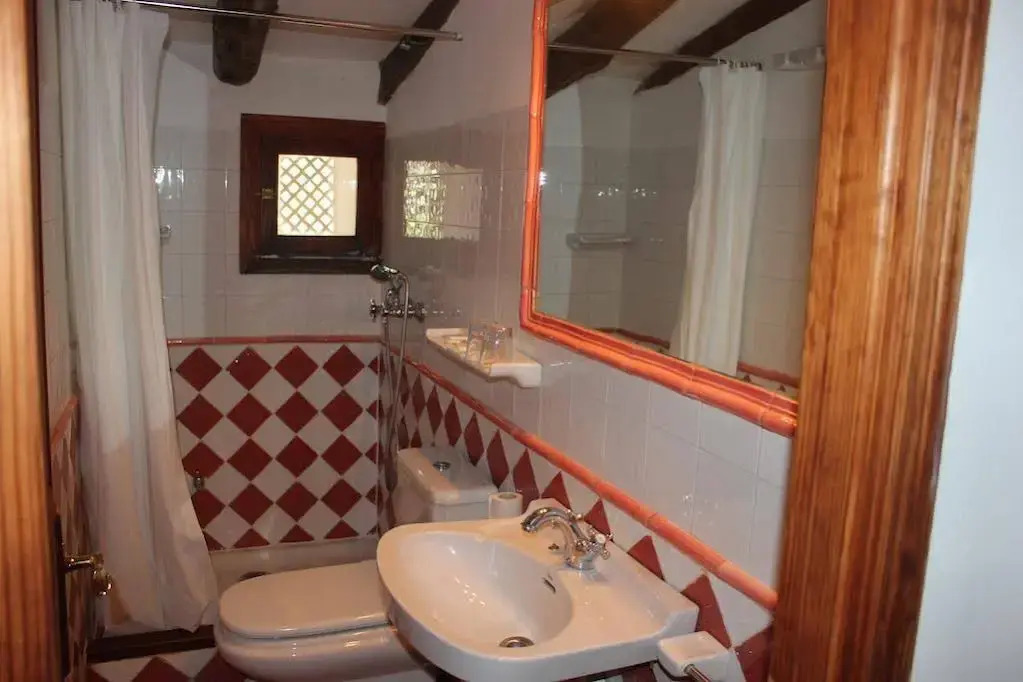 Hostal Villa Verde-Adults Only