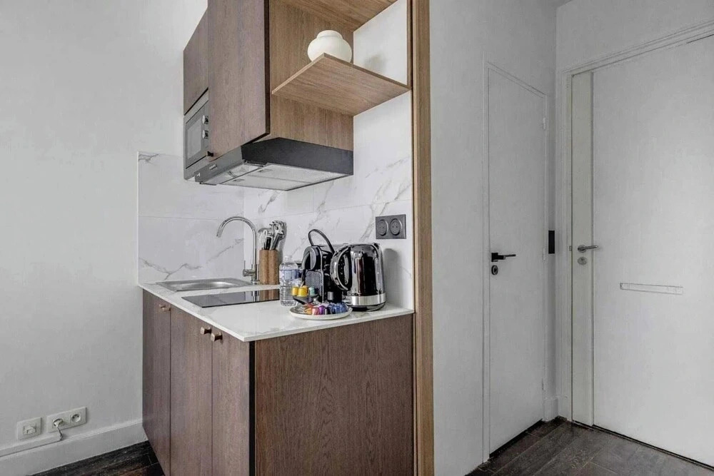 Charming Studio Apartment - AC- 2P - Nation