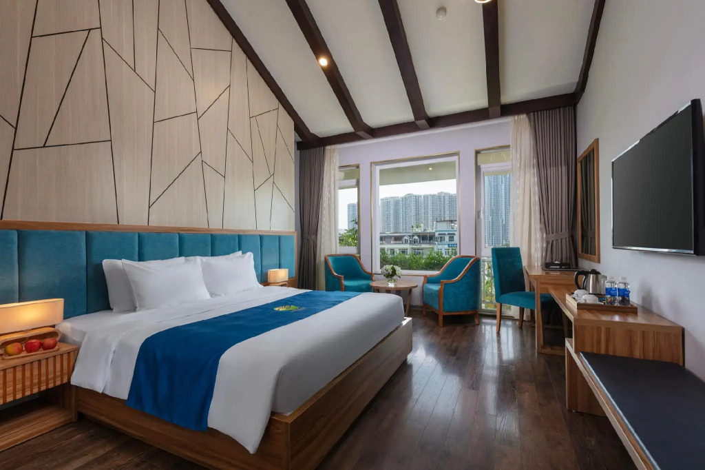 Oriana Hotel