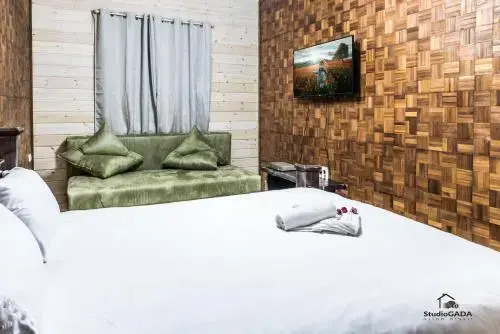 Emanuel Suites