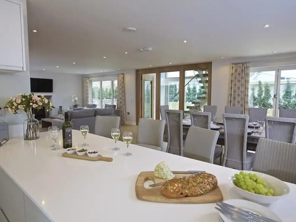 3 The Drive, Hillfield Village