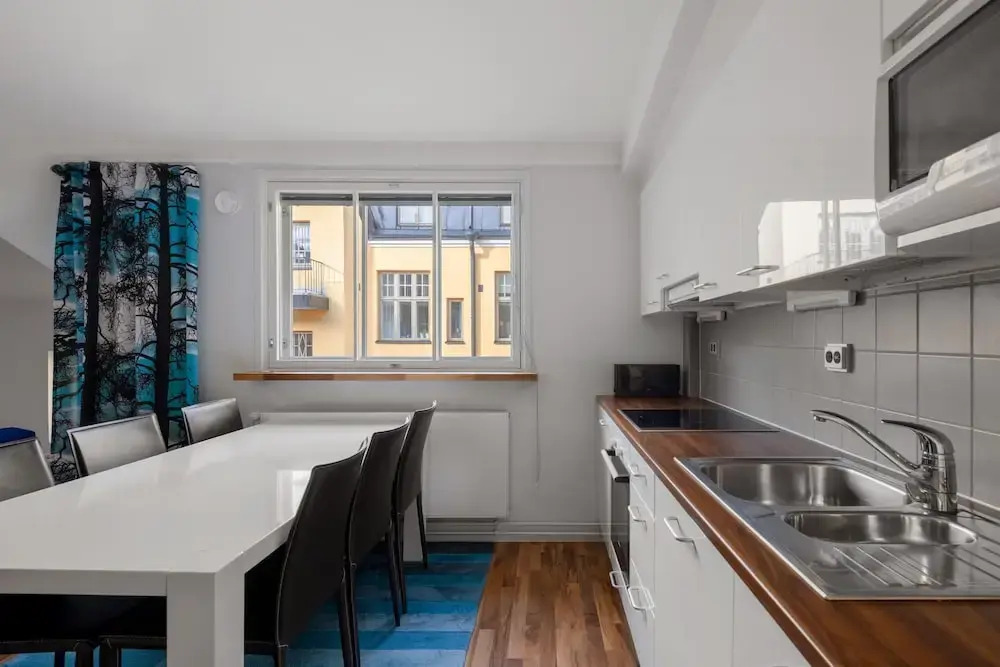 WeHost Iso Roobertinkatu 26 C 29