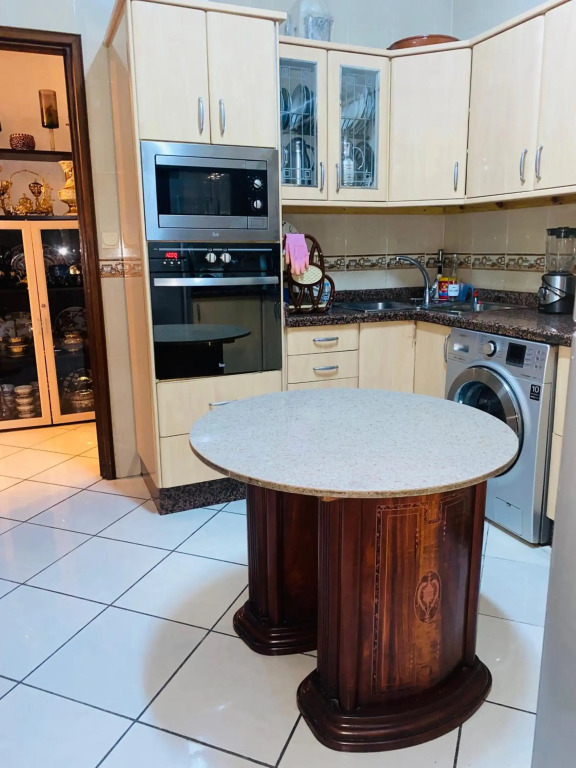 cozy and traditional apartment near the sea wifi!!