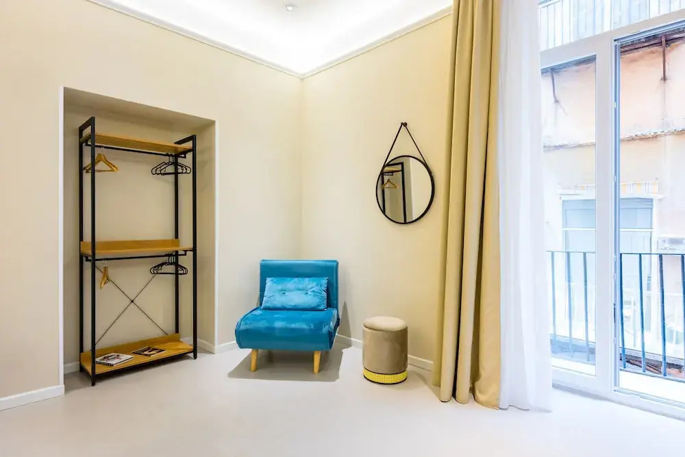 Modern Family Spacious Apartment Near Toledo