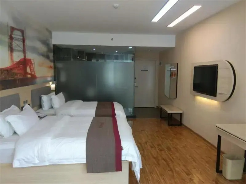 Thank Inn Plus Hotel Guangxi Liuzhou Donghuan Road Hualinjundi