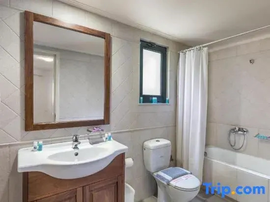Creta Palm Resort Hotel & Apartments