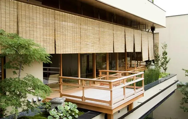 Hiiragiya