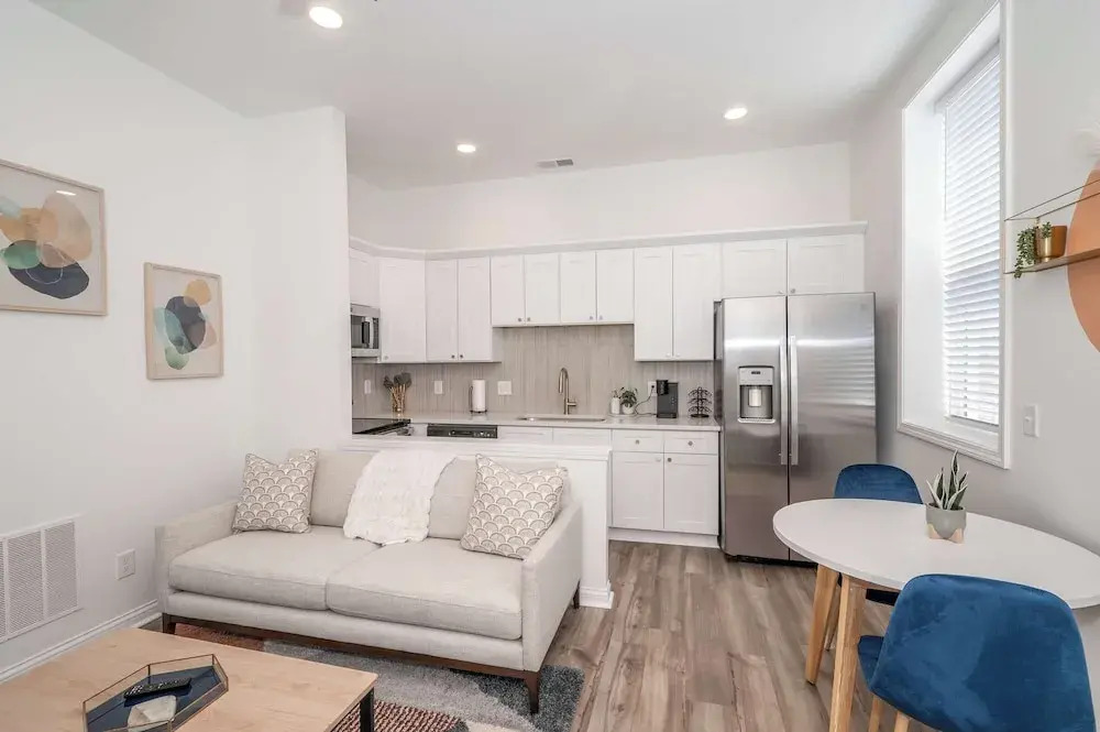 Covington Charm Suites