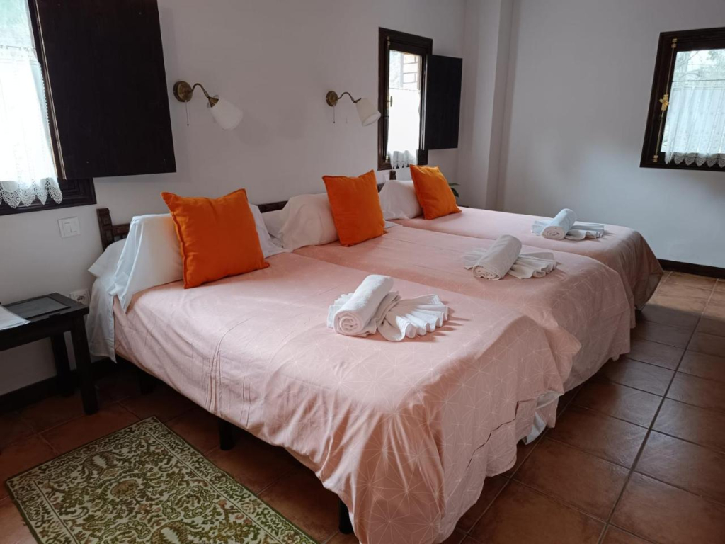 Hotel Rural Don Burguillo