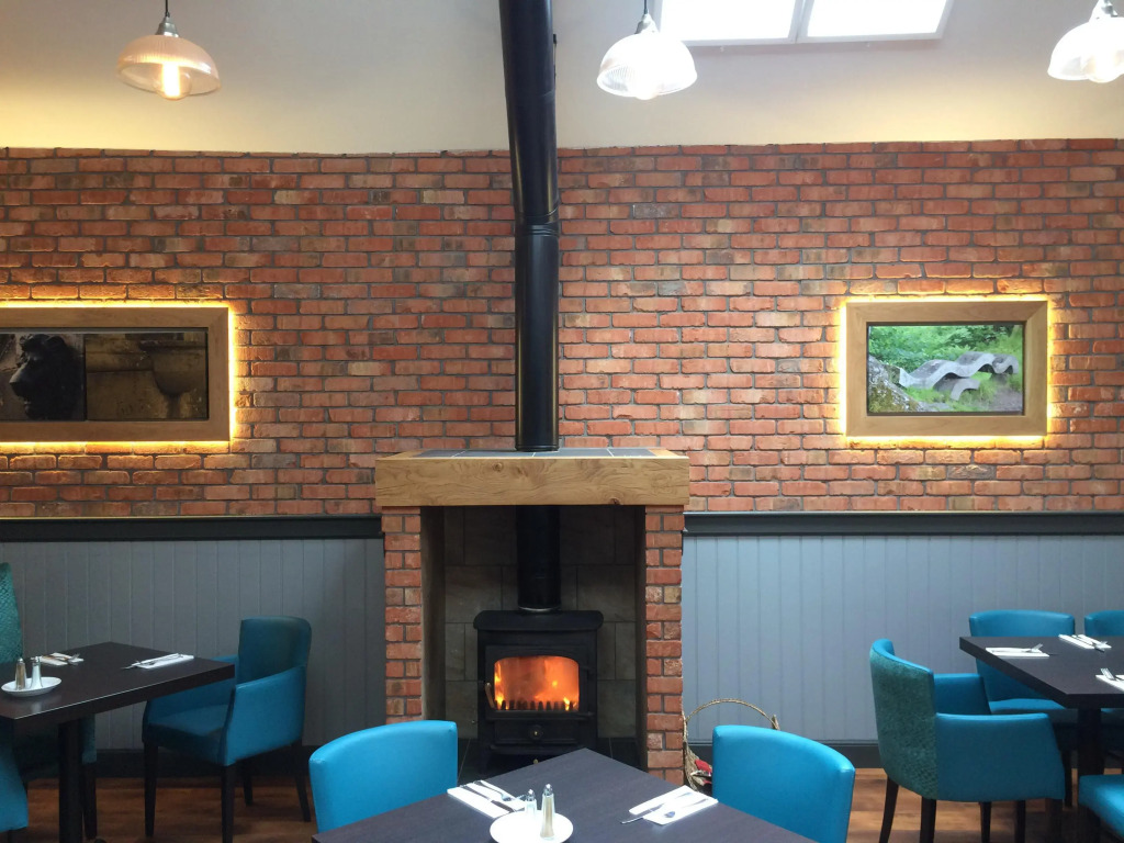 Atholl Arms Hotel