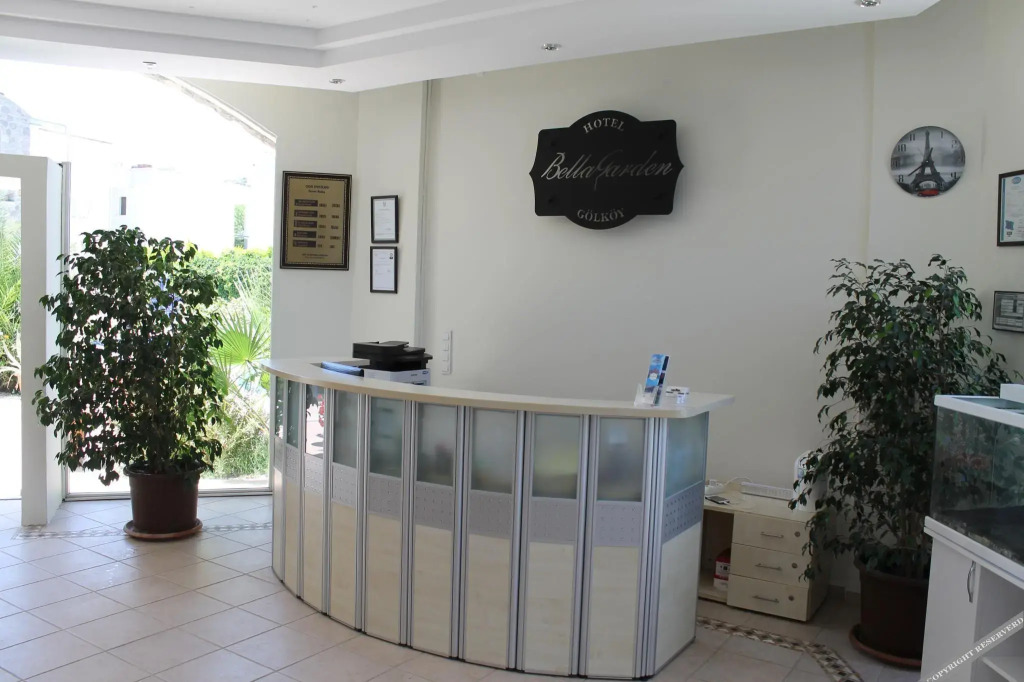 Bella Garden Hotel