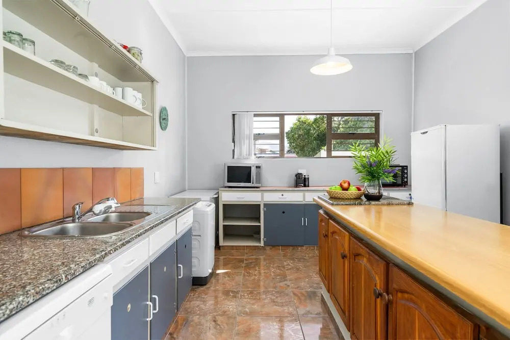 The Kleinmond Cottage