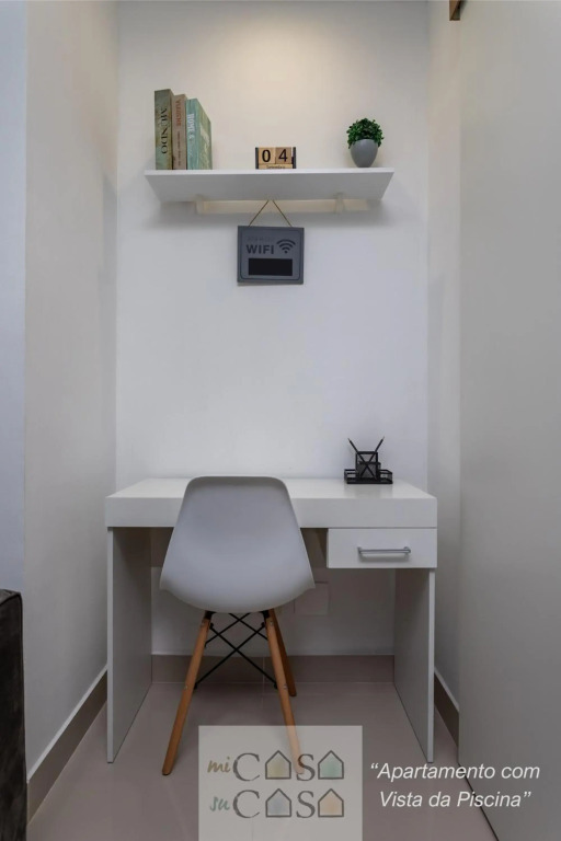 TOP 3 QUARTOS com Home Office Wi-Fi 120 mbps - ESTACIONAMENTO em Condominio com PORTARIA 24h, PARQUINHO INFANTIL, Piscina e Sauna - Apartamento com Ar Condicionado, SmarTV e Cozinha Completa