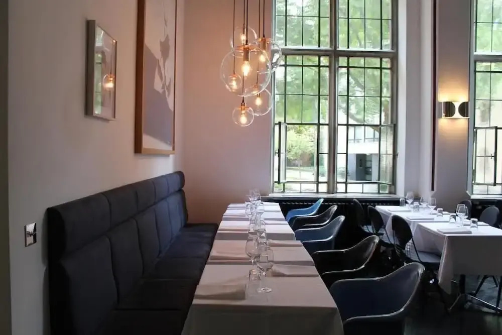 Townhouse by THE QVEST