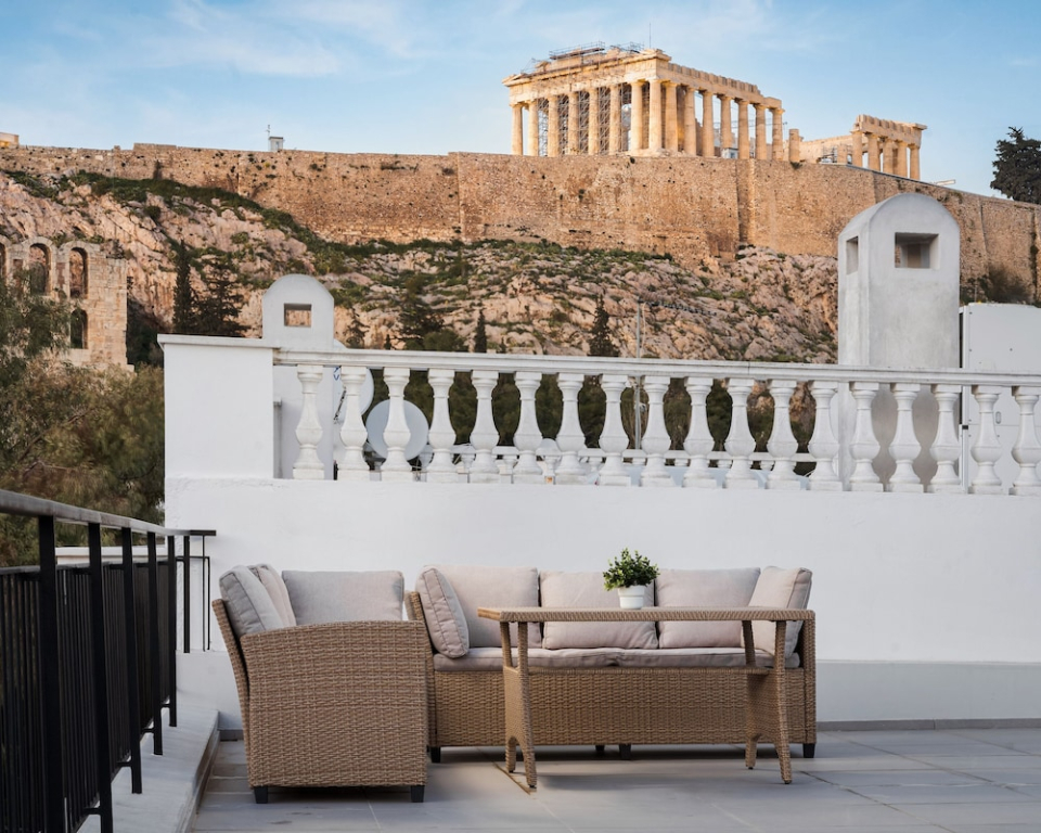 Acropolis Iconic Estate