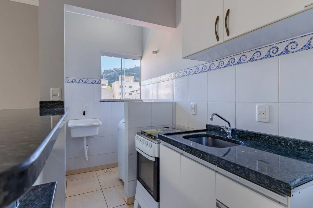 Excelente Apartamento 190m da Praia de bombinhas - 3 dorms 6 pessoas