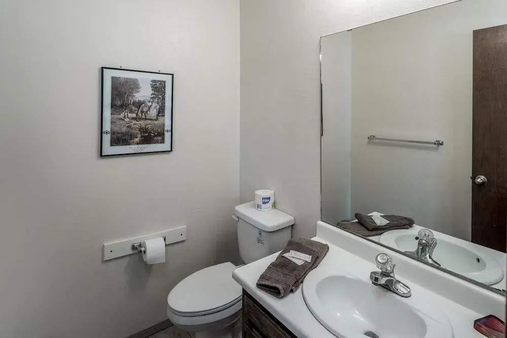 40 Innsbrook - Three Bedroom Townhome