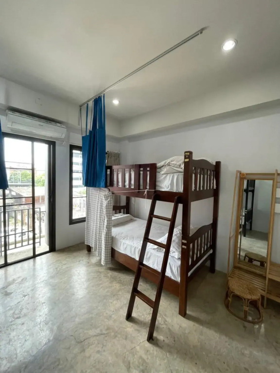 Bake Room Hostel