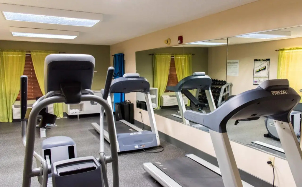 Holiday Inn Express Hotel & Suites Kinston by IHG