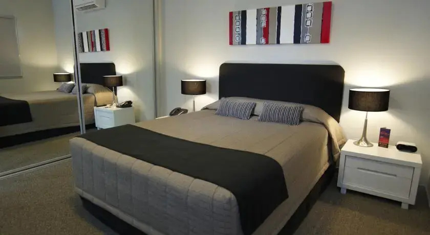 Quest Spring Hill Business Apartments