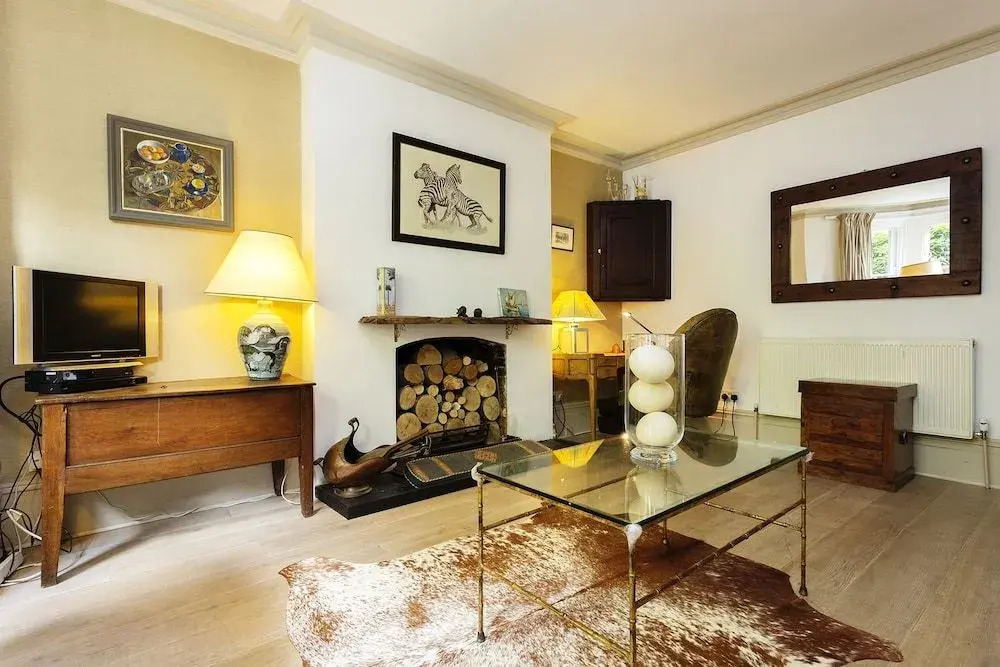 Albert Bridge Apartment