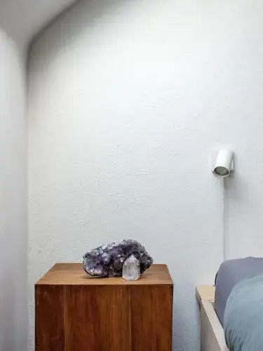 Shelter 7
