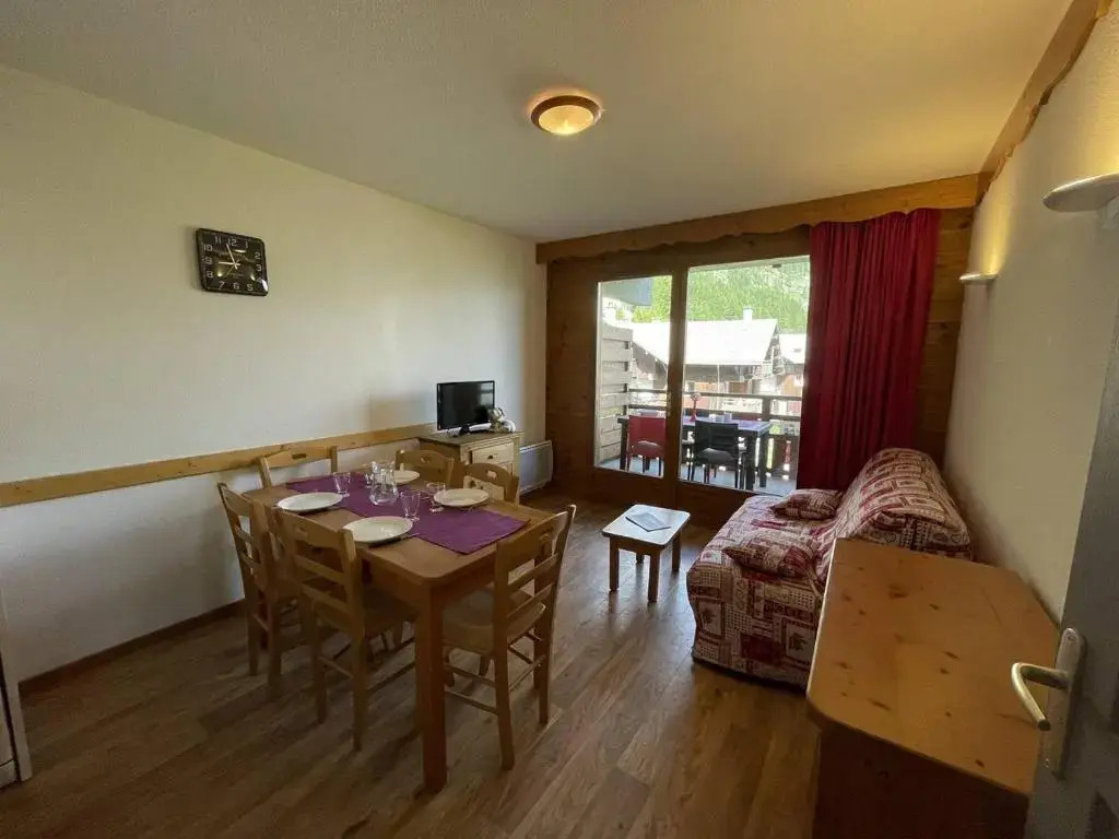 Appartement Puy-Saint-Vincent, 2 pièces, 6 personnes - FR-1-330G-133