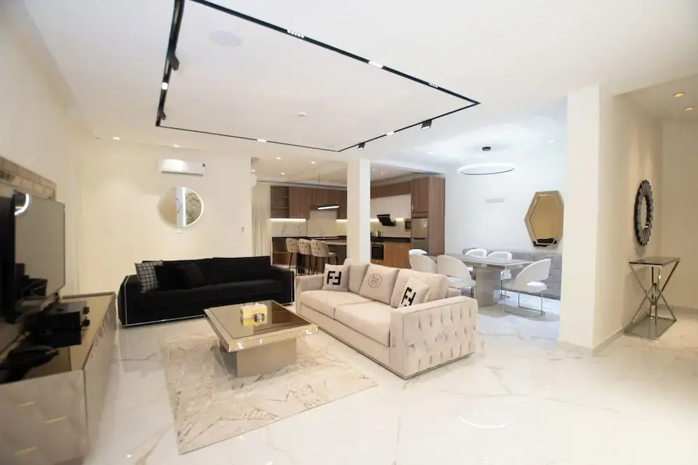 Mini Palace Luxury Suites