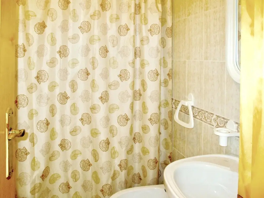 Apartment With 2 Bedrooms in Alicante, With Wonderful Mountain View, P