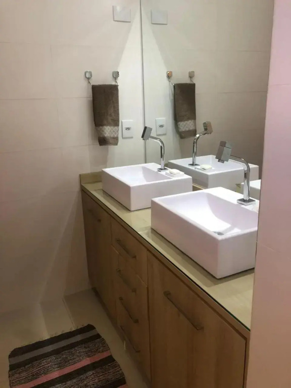 Charming Home 2 min. from Barigui Park