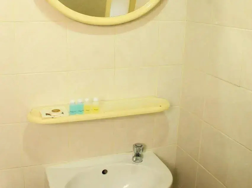 Phet Street Apartment