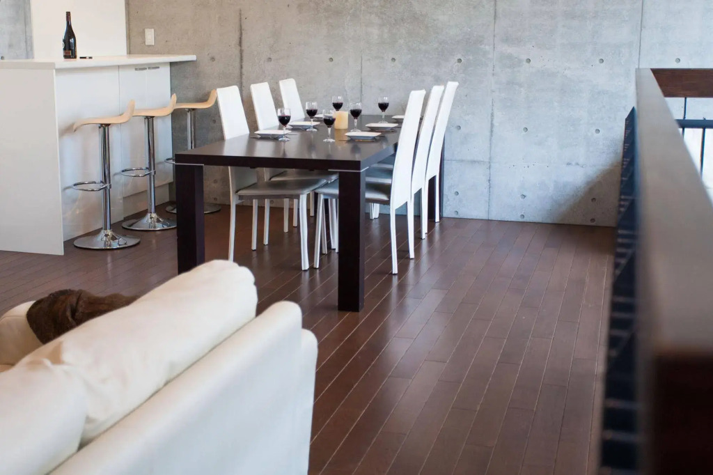 Full Circle Apartments
