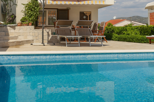 Holiday house Dupla - with pool Okrug Donji. Island Ciovo