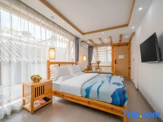 Jiangnan Designer | Log Cabin Garden · Time-Stitched Scenic Cafe Stay(Lijiang Gucheng South Gate)
