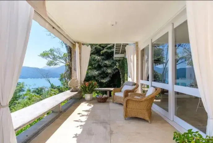 Paraiso Romântico Inesquecível Praia Vermelha do Sul Ubatuba