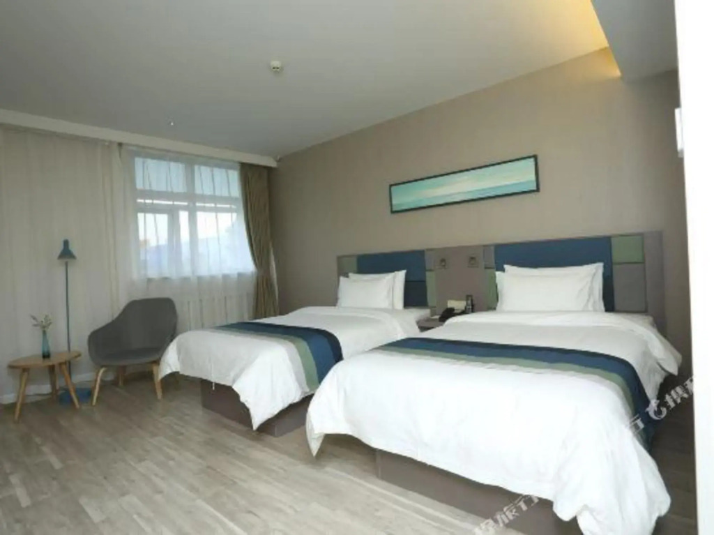 Home Inn·neo (Kaifeng Qingming Riverside Garden Wansui Mountain Store)