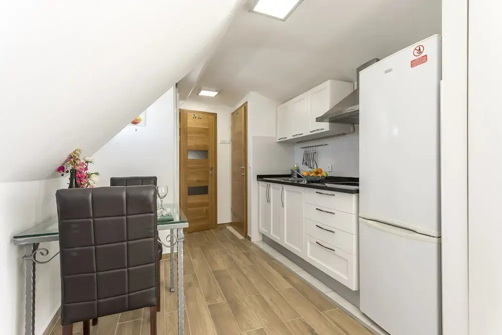 Apartments and Rooms Villa Erede