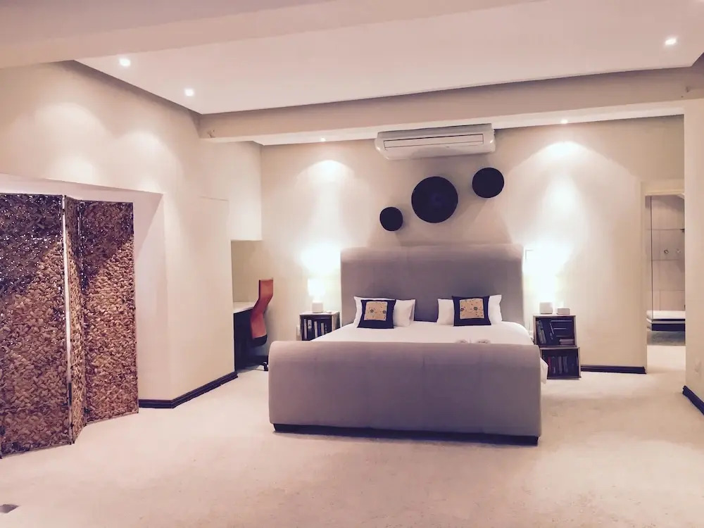 NYC Style Downtown Duplex