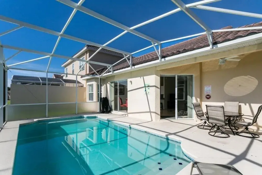 Tuscan Hills 3 Bed, 2 Bath Courtyard Villa 3 Bedroom Villa by Redawning