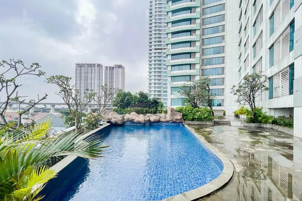 RedLiving Apartemen Grand Kamala Lagoon by Ownr Room