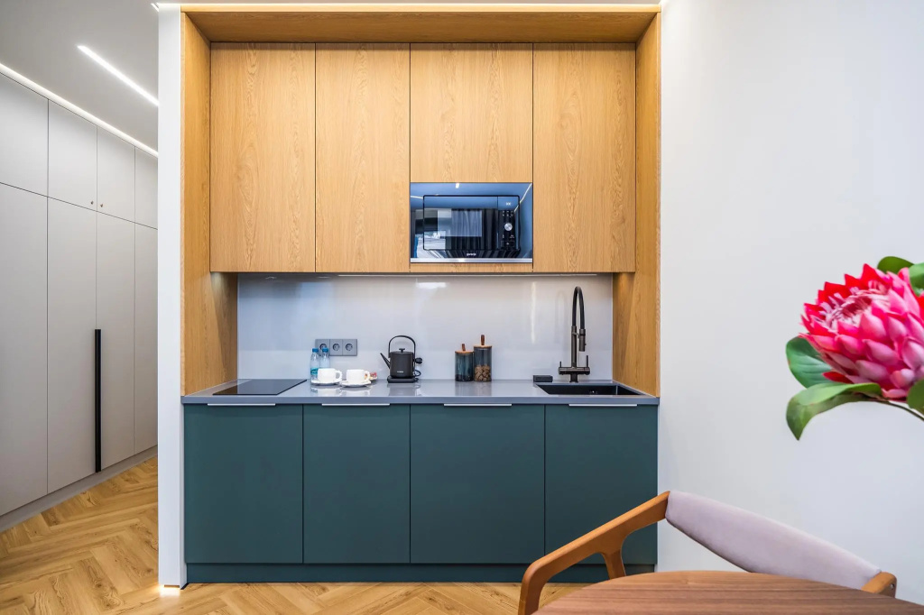 Уютная двухкомнатная квартира, 40 м², три спальных места – Ваш островок комфорта в сердце Адлера!