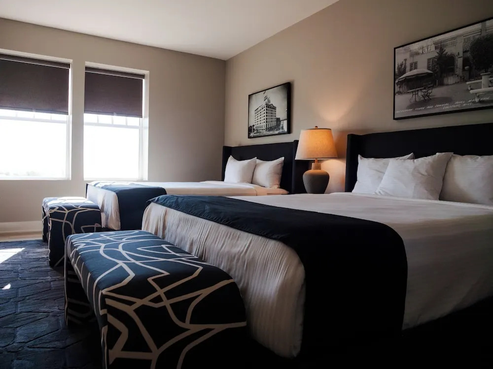 The Markham Hotel