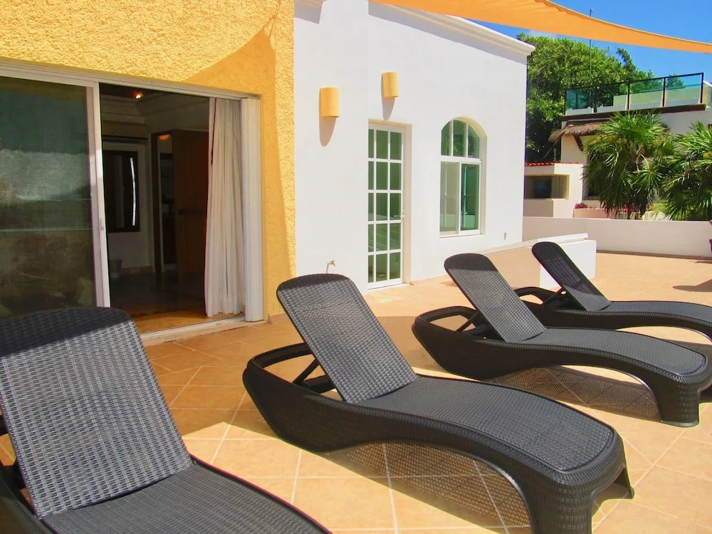 Casa Miramar by Playa Paradise