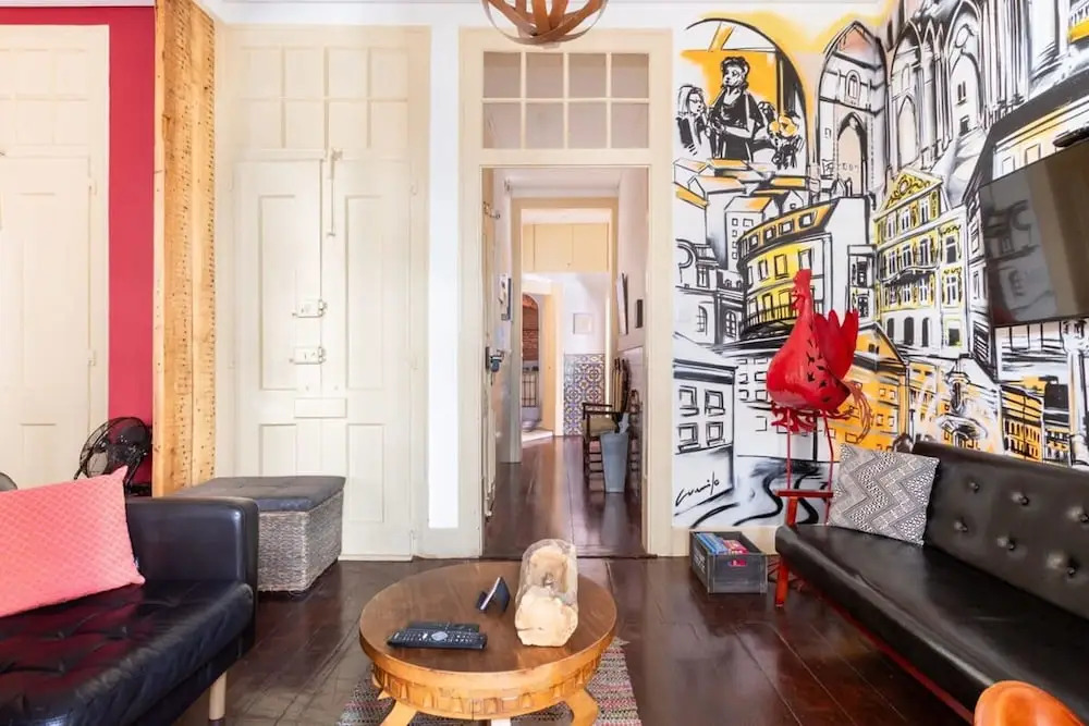 Artistic Alfama 4BR Cathedral Views Tram 28