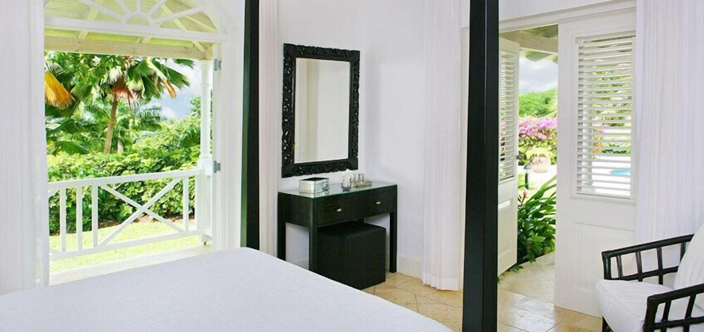 Villa Ixora