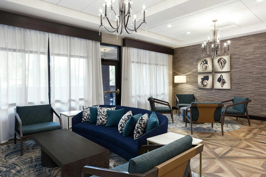 DoubleTree by Hilton Charleston Mount Pleasant