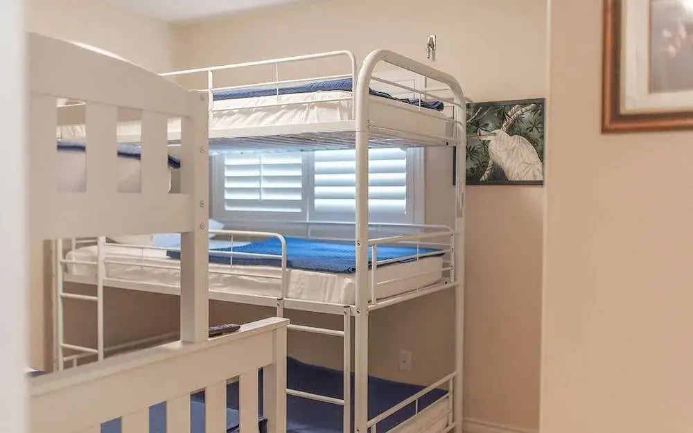 Captain's Quarters